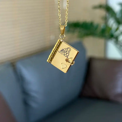 Final 3 Hours: 60%OFF🔥Book Necklace for Granddaughter